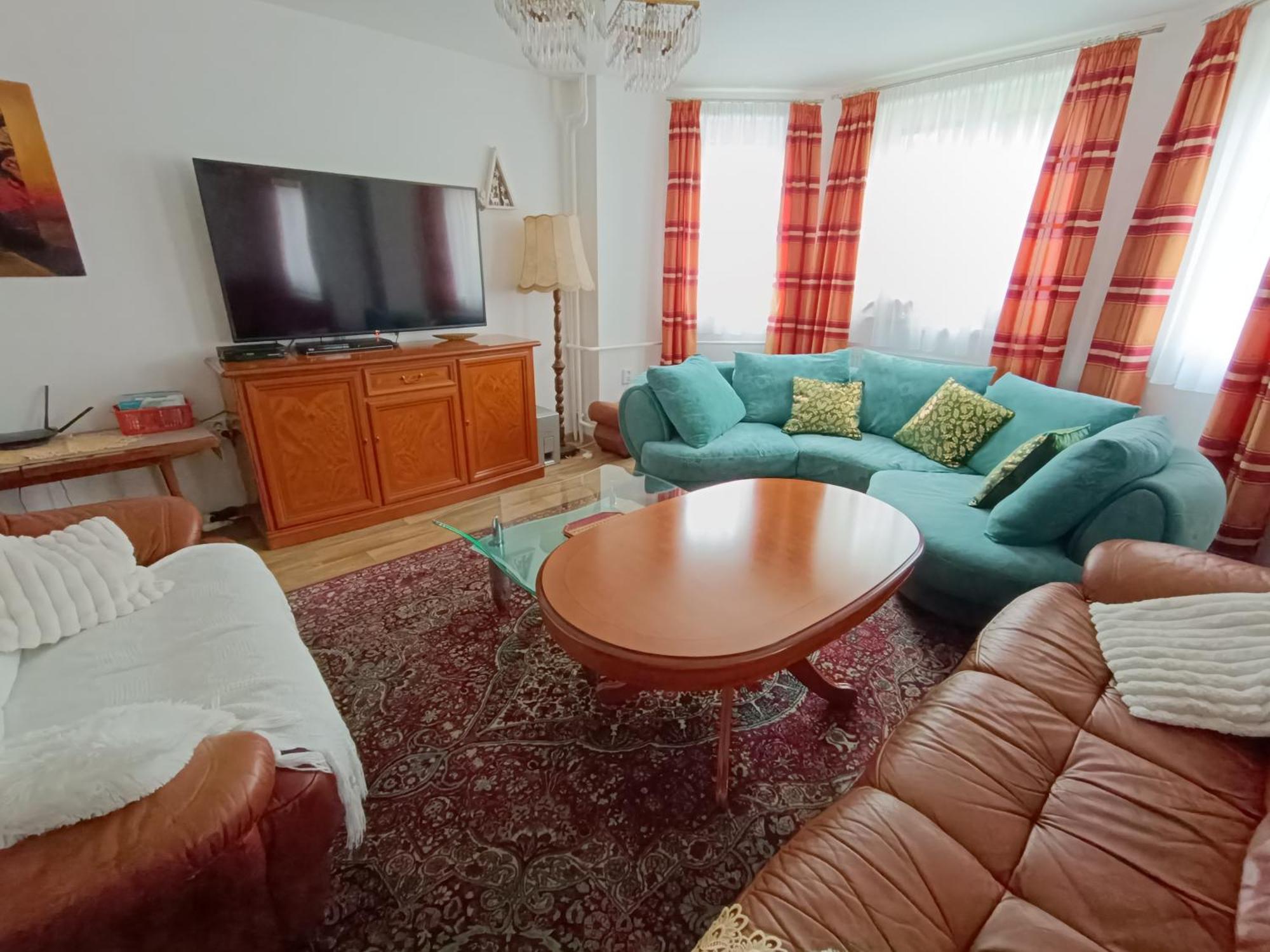 Holiday Home Moldava ภายนอก รูปภาพ