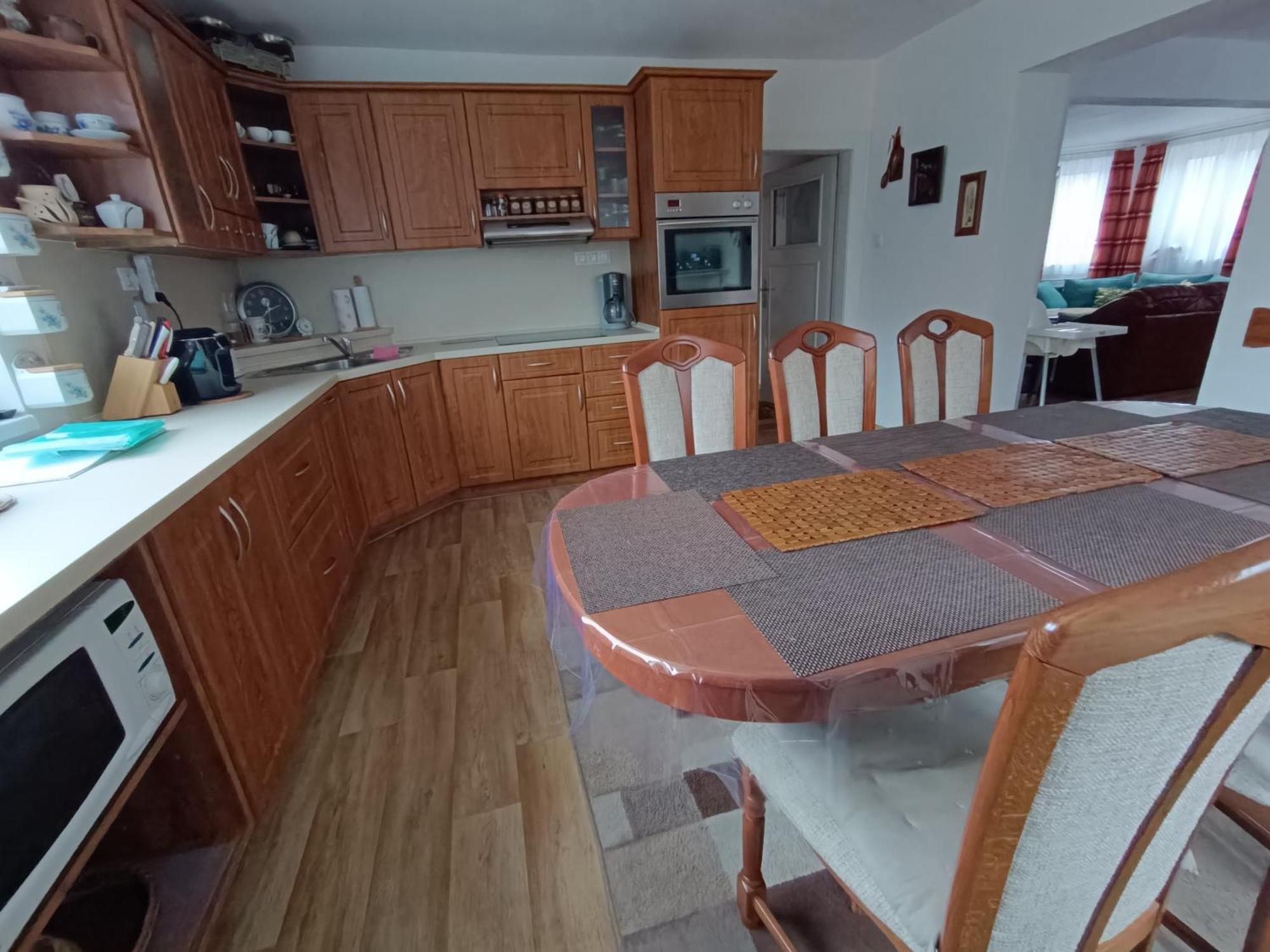 Holiday Home Moldava ภายนอก รูปภาพ
