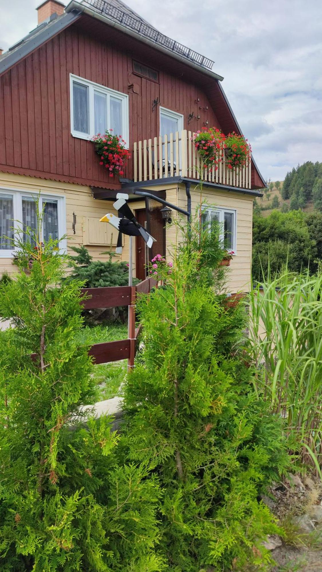 Holiday Home Moldava ภายนอก รูปภาพ